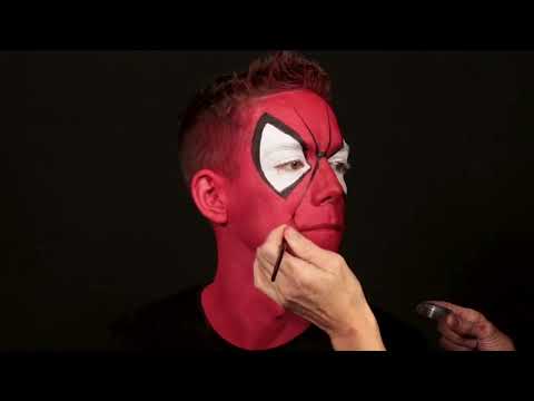 face paint a spider mask with Grimas Water Make-up