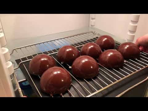 Surprise chocolade bal - Patisserie Lars