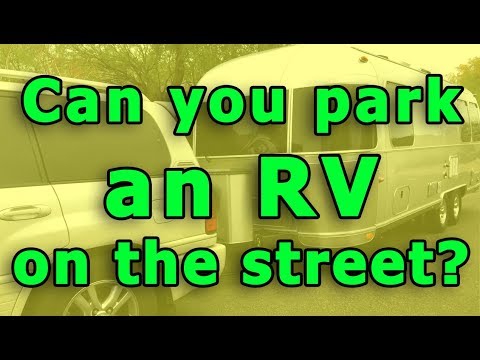 Can you park an RV on the street? (And 5 tips for doing that safely)